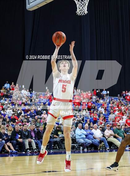 Thumbnail 1 in Ponder vs. Hitchcock (UIL 3A Basketball Final) photogallery.