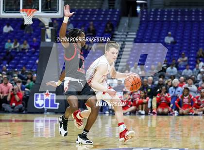 Thumbnail 1 in Ponder vs. Hitchcock (UIL 3A Basketball Final) photogallery.