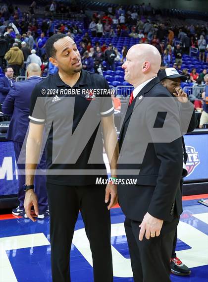 Thumbnail 3 in Ponder vs. Hitchcock (UIL 3A Basketball Final) photogallery.
