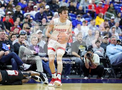 Thumbnail 2 in Ponder vs. Hitchcock (UIL 3A Basketball Final) photogallery.