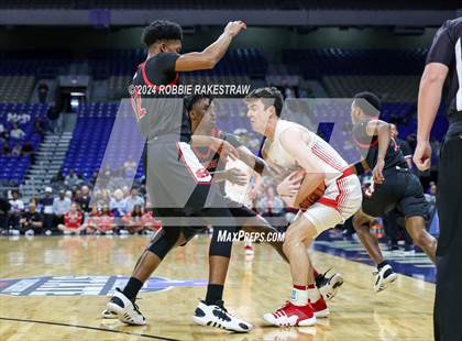 Thumbnail 2 in Ponder vs. Hitchcock (UIL 3A Basketball Final) photogallery.