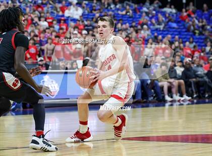Thumbnail 1 in Ponder vs. Hitchcock (UIL 3A Basketball Final) photogallery.