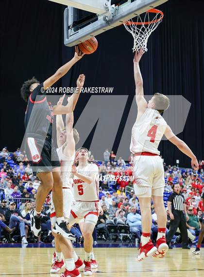 Thumbnail 3 in Ponder vs. Hitchcock (UIL 3A Basketball Final) photogallery.
