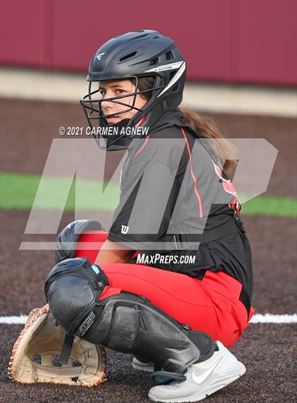 Thumbnail 2 in Cypress Woods vs Langham Creek photogallery.