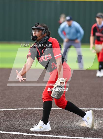 Thumbnail 1 in Cypress Woods vs Langham Creek photogallery.