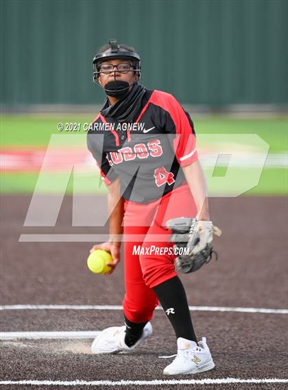 Thumbnail 1 in Cypress Woods vs Langham Creek photogallery.