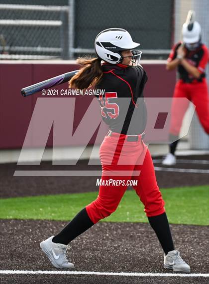 Thumbnail 2 in Cypress Woods vs Langham Creek photogallery.