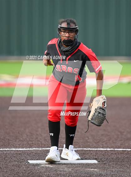 Thumbnail 1 in Cypress Woods vs Langham Creek photogallery.
