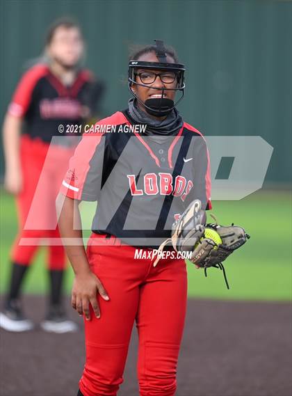 Thumbnail 1 in Cypress Woods vs Langham Creek photogallery.
