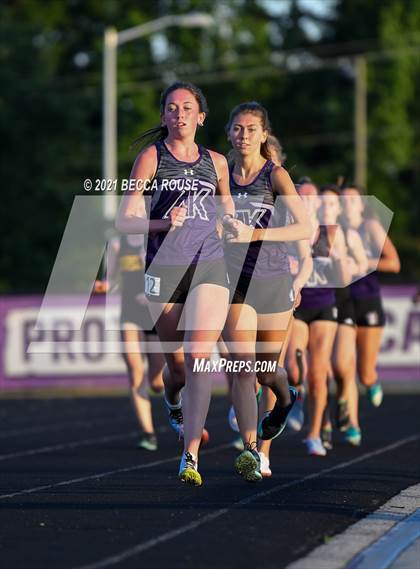 Thumbnail 3 in Ballantyne Annual Twilight 3200 Distance Meet photogallery.