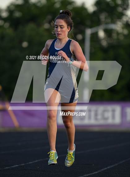 Thumbnail 1 in Ballantyne Annual Twilight 3200 Distance Meet photogallery.