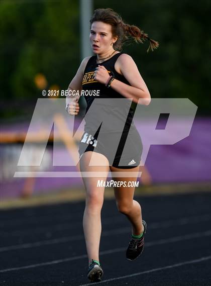 Thumbnail 2 in Ballantyne Annual Twilight 3200 Distance Meet photogallery.