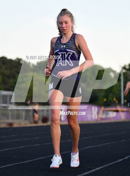 Thumbnail 2 in Ballantyne Annual Twilight 3200 Distance Meet photogallery.