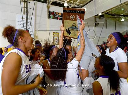 Thumbnail 2 in Cantwell-Sacred Heart vs. St. Anthony (CIF SS 4A Final) photogallery.