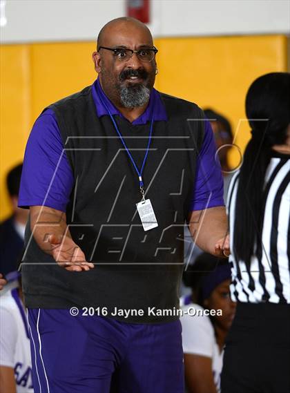 Thumbnail 3 in Cantwell-Sacred Heart vs. St. Anthony (CIF SS 4A Final) photogallery.