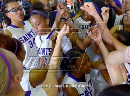 Thumbnail 3 in Cantwell-Sacred Heart vs. St. Anthony (CIF SS 4A Final) photogallery.