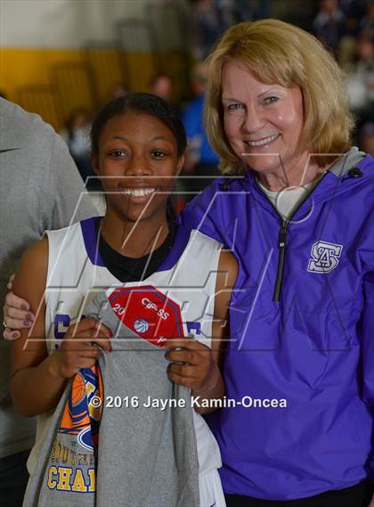 Thumbnail 3 in Cantwell-Sacred Heart vs. St. Anthony (CIF SS 4A Final) photogallery.