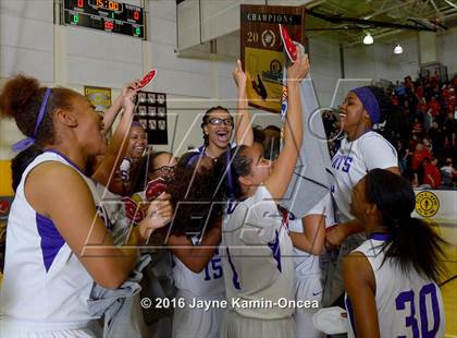 Thumbnail 1 in Cantwell-Sacred Heart vs. St. Anthony (CIF SS 4A Final) photogallery.