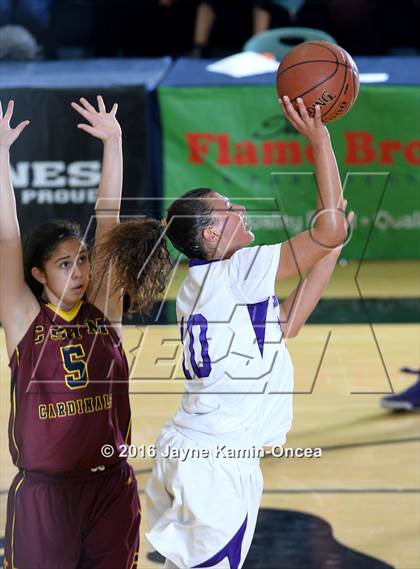 Thumbnail 3 in Cantwell-Sacred Heart vs. St. Anthony (CIF SS 4A Final) photogallery.