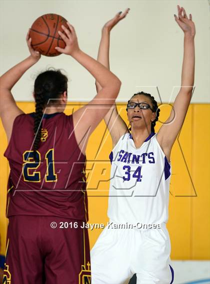 Thumbnail 2 in Cantwell-Sacred Heart vs. St. Anthony (CIF SS 4A Final) photogallery.