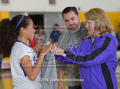 Thumbnail 1 in Cantwell-Sacred Heart vs. St. Anthony (CIF SS 4A Final) photogallery.