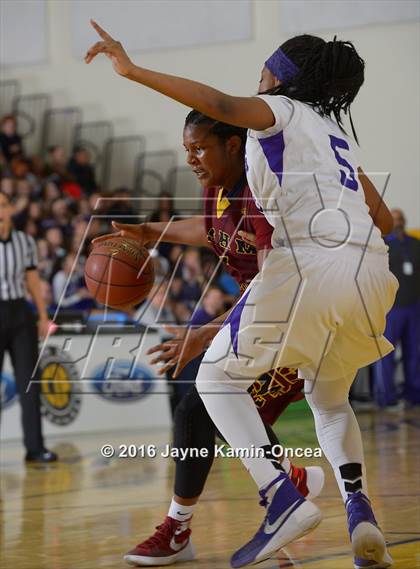 Thumbnail 1 in Cantwell-Sacred Heart vs. St. Anthony (CIF SS 4A Final) photogallery.