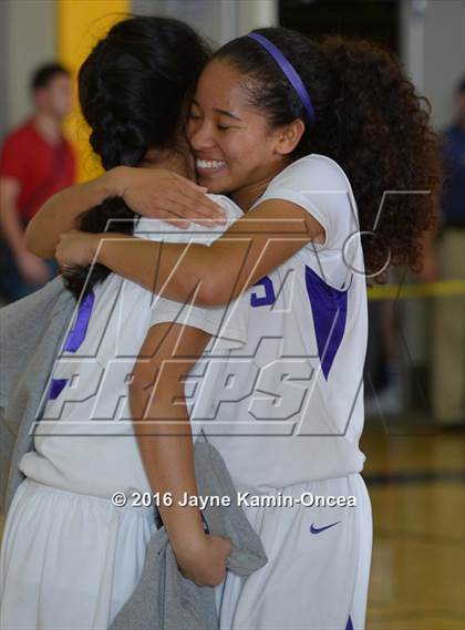 Thumbnail 1 in Cantwell-Sacred Heart vs. St. Anthony (CIF SS 4A Final) photogallery.