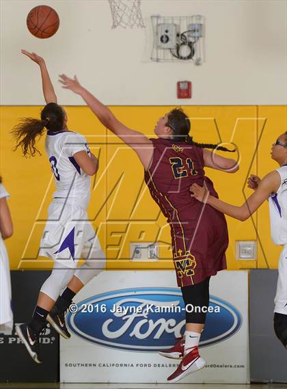 Thumbnail 1 in Cantwell-Sacred Heart vs. St. Anthony (CIF SS 4A Final) photogallery.