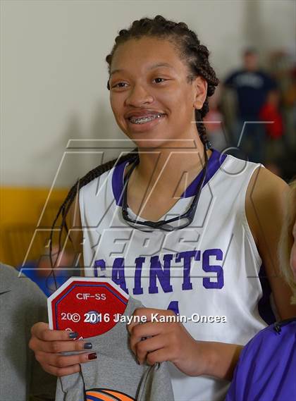 Thumbnail 2 in Cantwell-Sacred Heart vs. St. Anthony (CIF SS 4A Final) photogallery.