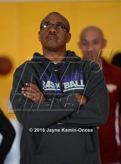 Thumbnail 1 in Cantwell-Sacred Heart vs. St. Anthony (CIF SS 4A Final) photogallery.