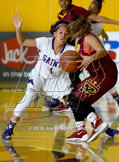 Thumbnail 2 in Cantwell-Sacred Heart vs. St. Anthony (CIF SS 4A Final) photogallery.