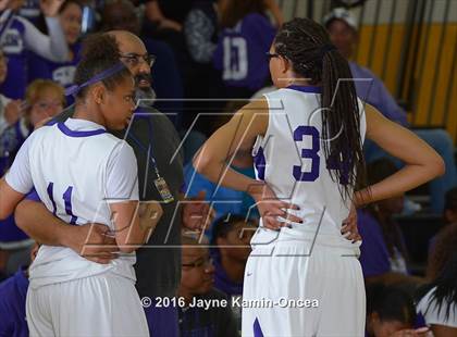 Thumbnail 3 in Cantwell-Sacred Heart vs. St. Anthony (CIF SS 4A Final) photogallery.