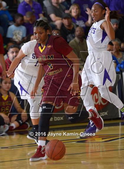 Thumbnail 2 in Cantwell-Sacred Heart vs. St. Anthony (CIF SS 4A Final) photogallery.