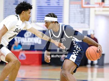 Thumbnail 2 in Dream City Christian National vs Socal Academy photogallery.