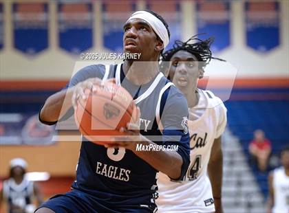 Thumbnail 1 in Dream City Christian National vs Socal Academy photogallery.