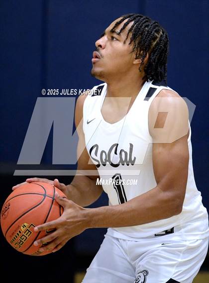 Thumbnail 2 in Dream City Christian National vs Socal Academy photogallery.