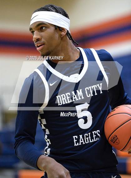 Thumbnail 3 in Dream City Christian National vs Socal Academy photogallery.