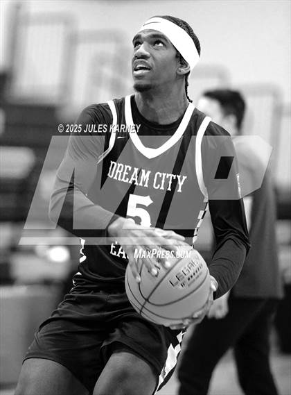 Thumbnail 1 in Dream City Christian National vs Socal Academy photogallery.