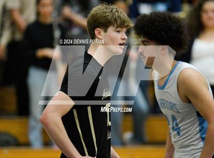 Thumbnail 2 in Archbishop Mitty @ Valley Christian photogallery.
