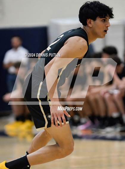 Thumbnail 2 in Archbishop Mitty @ Valley Christian photogallery.