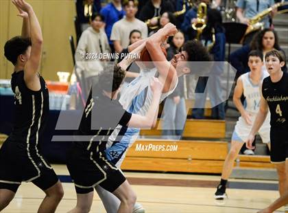 Thumbnail 2 in Archbishop Mitty @ Valley Christian photogallery.