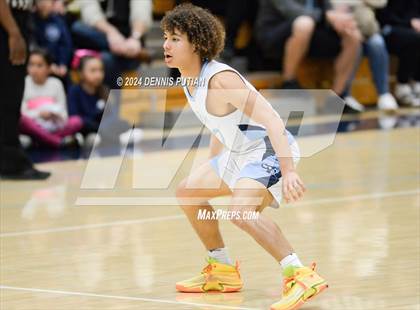 Thumbnail 2 in Archbishop Mitty @ Valley Christian photogallery.