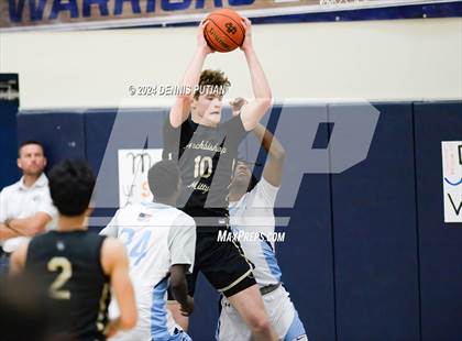 Thumbnail 2 in Archbishop Mitty @ Valley Christian photogallery.