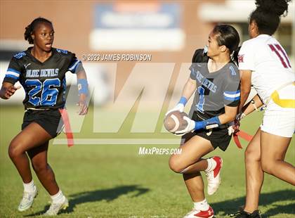 Thumbnail 2 in Stanton vs Florida State University High (FHSAA 1A Region 1 Regional Semifinal) photogallery.