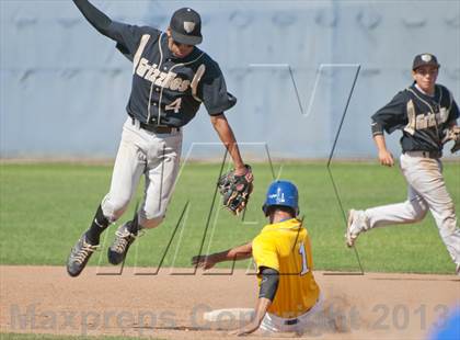Thumbnail 3 in Golden Valley vs. Valencia photogallery.