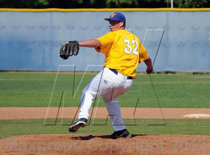 Thumbnail 2 in Golden Valley vs. Valencia photogallery.