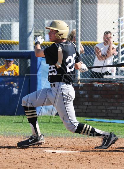 Thumbnail 1 in Golden Valley vs. Valencia photogallery.
