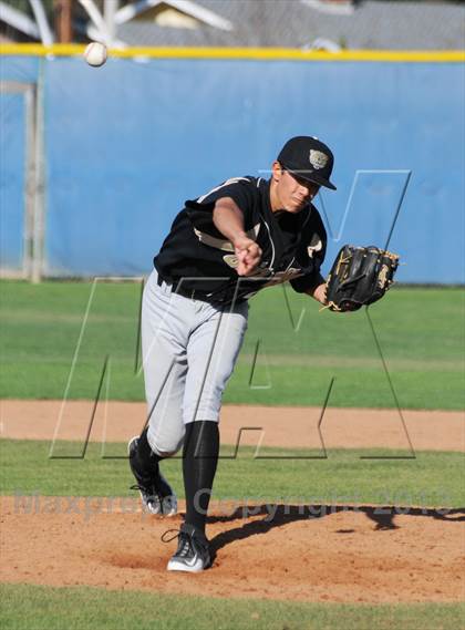 Thumbnail 1 in Golden Valley vs. Valencia photogallery.