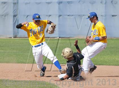 Thumbnail 1 in Golden Valley vs. Valencia photogallery.