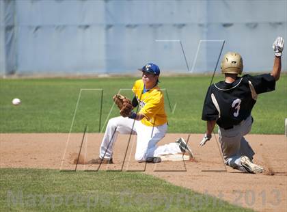 Thumbnail 2 in Golden Valley vs. Valencia photogallery.